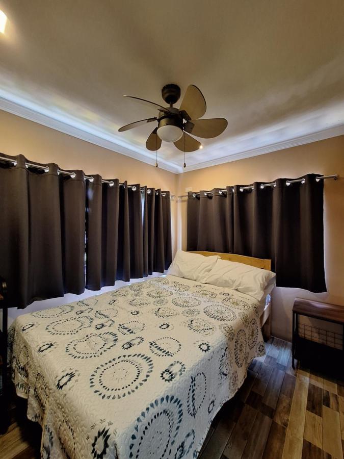 Joe'S Castle Bed & Breakfast Sagbayan Luaran gambar